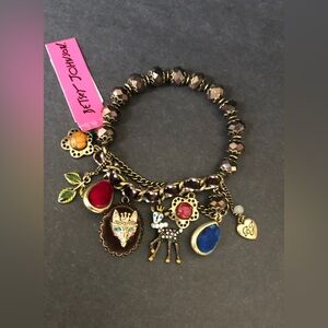 Betsey Johnson King Fox with deer bracelet vintage jewelry new with tags